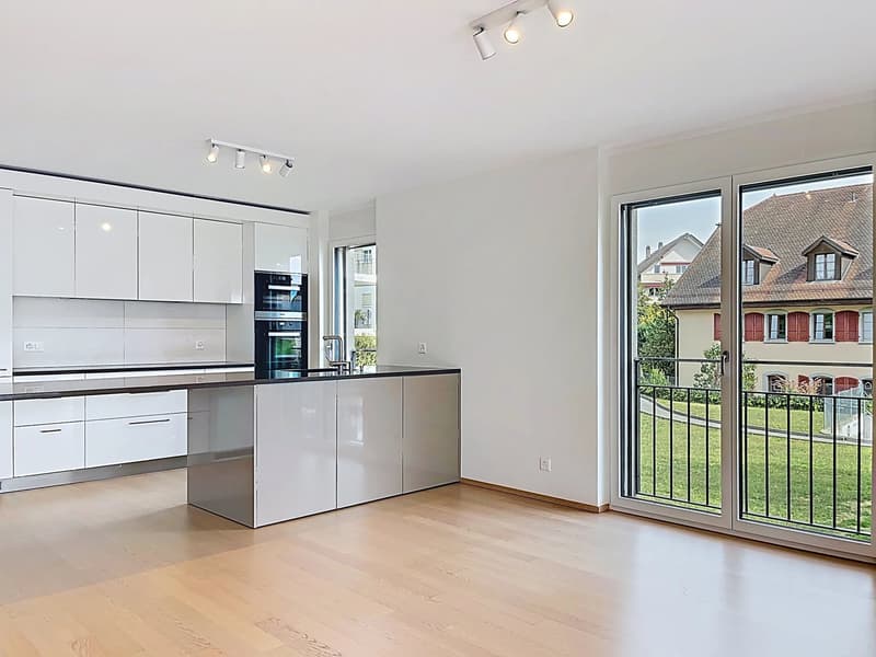 Élégant 4,5 pcs de standing avec terrasse de 28 m² (9)