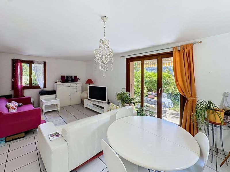 Ensemble immobilier ? St-Triphon-Village, Ollon (2)