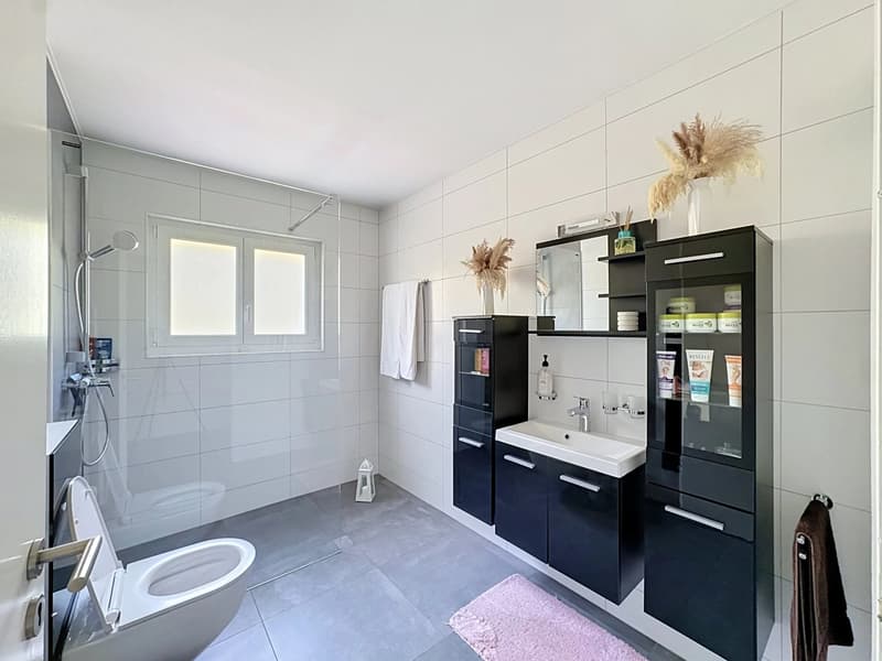 Villa 5.5 pièces avec 4 chambres et vue panoramique sur le Léman (5)