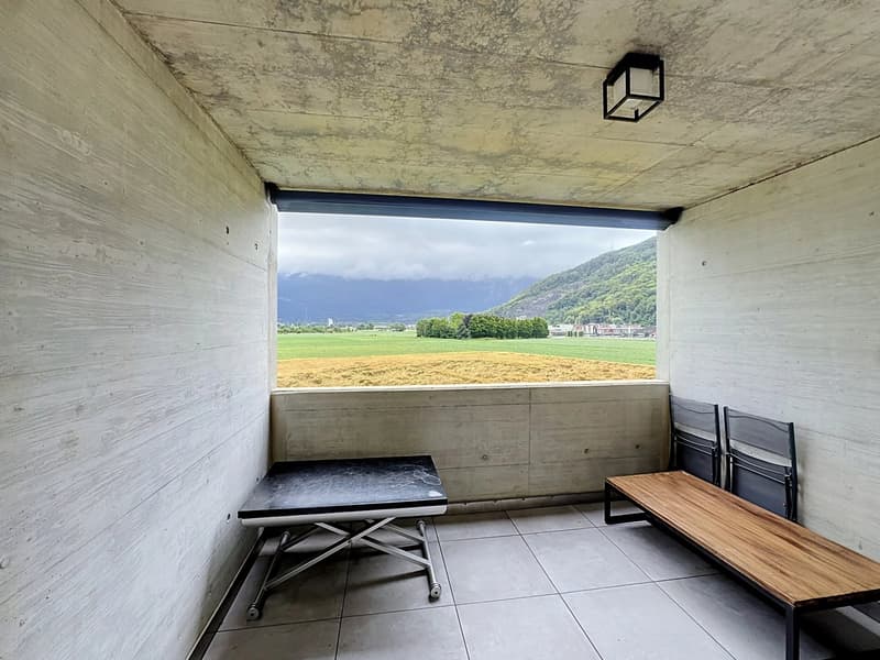 Grand studio dans un immeuble cecb AA (4)