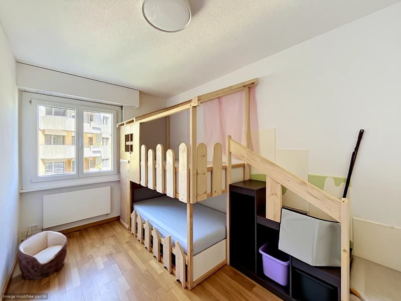 Bel appartement traversant de 4,5 pièces dans le quartier de Vissigen à Sion (13)