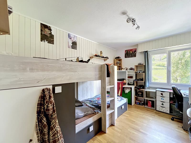 Bel appartement traversant de 4,5 pièces dans le quartier de Vissigen à Sion (12)