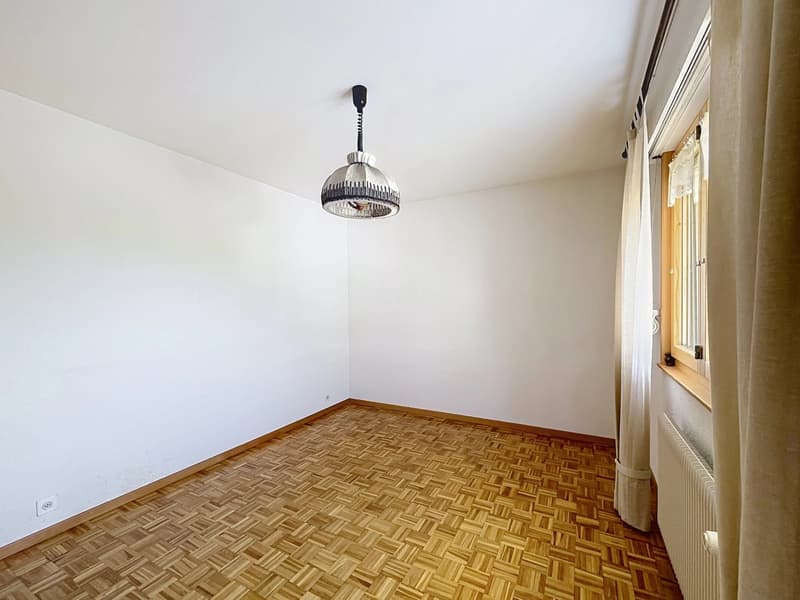 Appartement de 4 pièces au calme avec une belle vue (9)