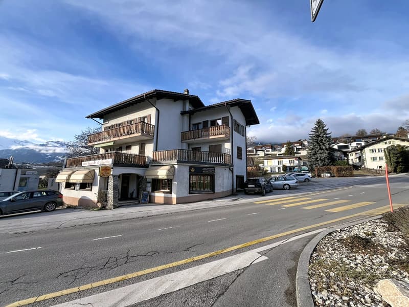 Immeuble de rendement à Champlan (1)