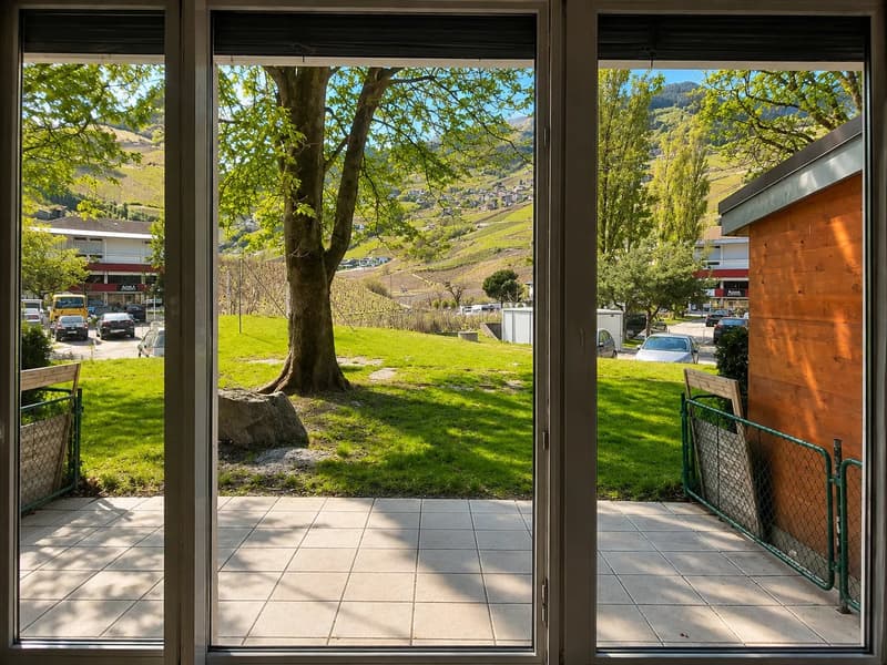 Rendement attractif à Sierre : 2,5 pièces rénové avec terrasse (7)
