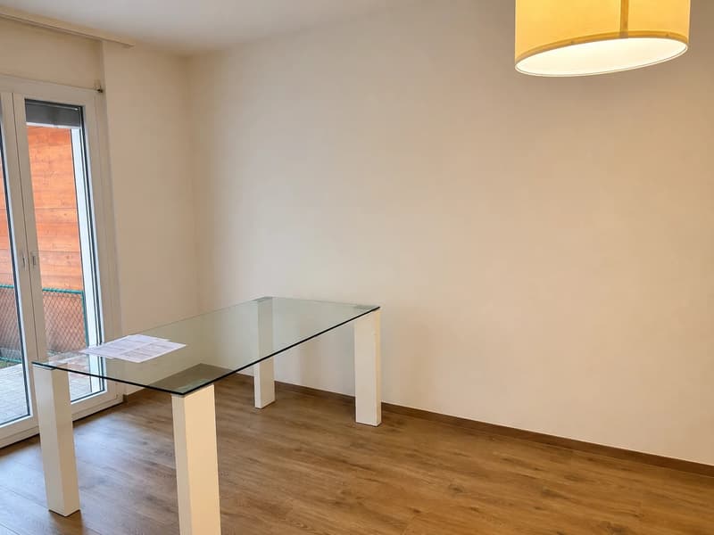 Rendement attractif à Sierre : 2,5 pièces rénové avec terrasse (5)