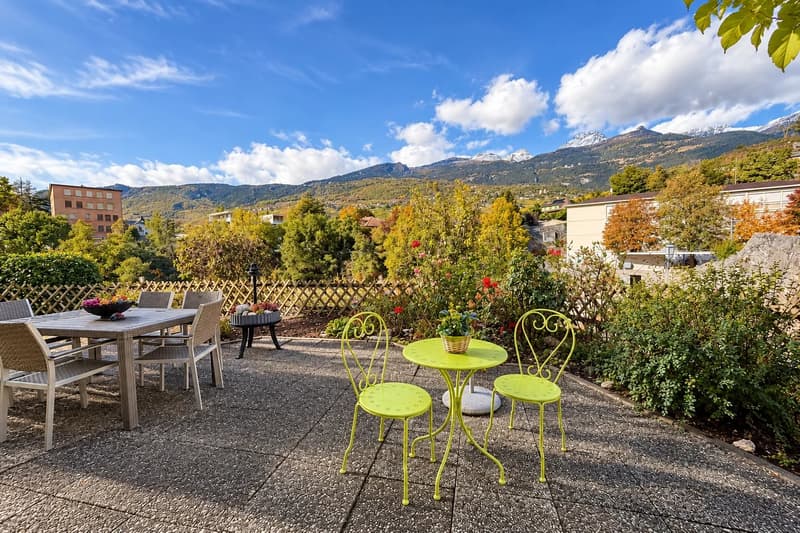 Une villa de caractère où chaque espace invite à profiter du calme (13)