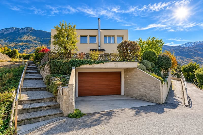 Une villa de caractère où chaque espace invite à profiter du calme (1)