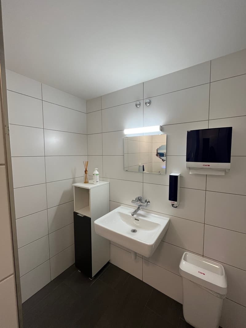 Moderne Büroflächen an bester Lage in Basel zu vermieten (6)