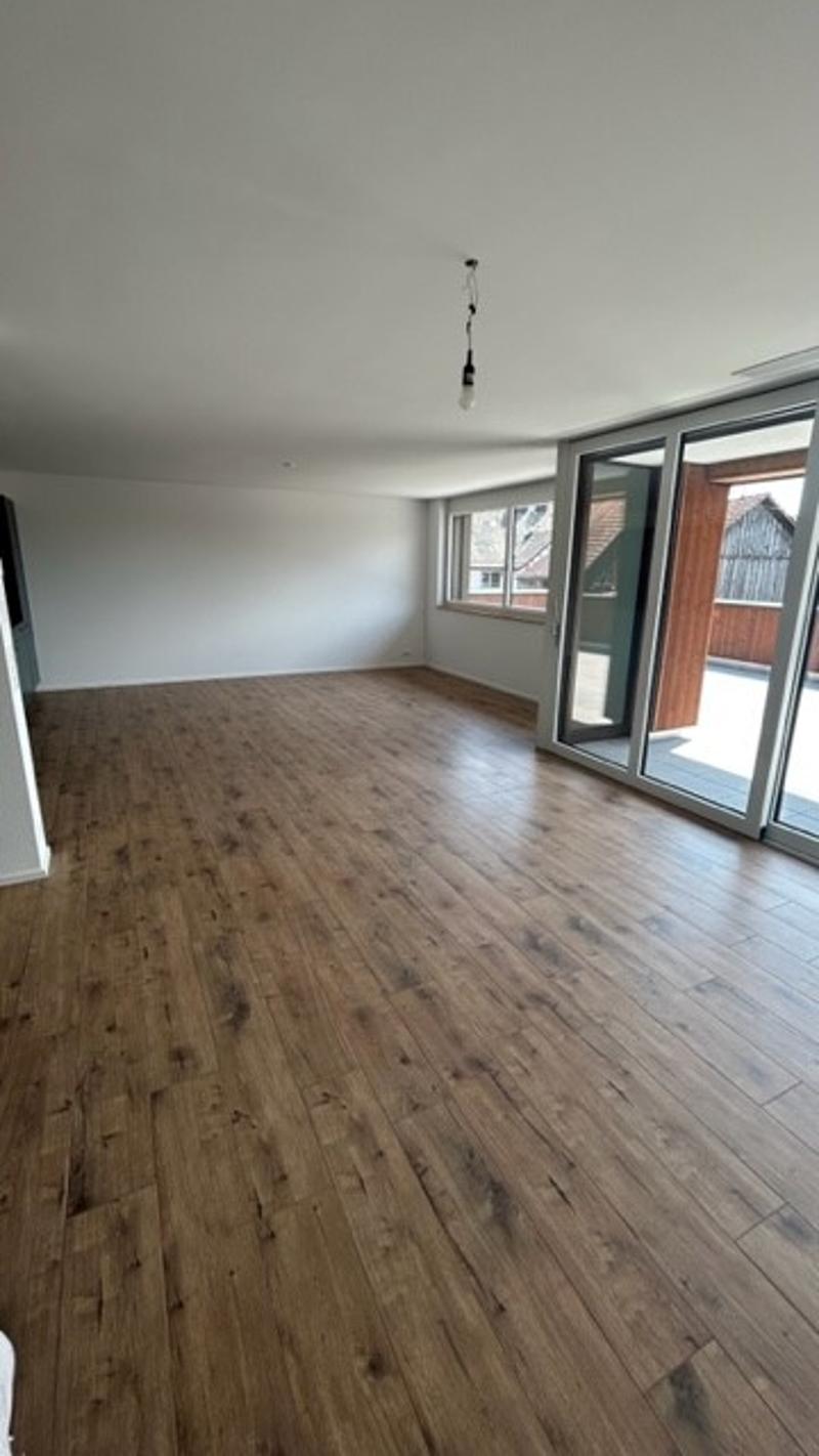 Moderne 2.5-Zimmer-Wohnung in Küsnacht - Neubau (8)