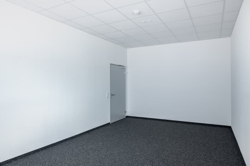 attraktive, moderne Büroräumlichkeiten in Hinwil zu vermieten (9)
