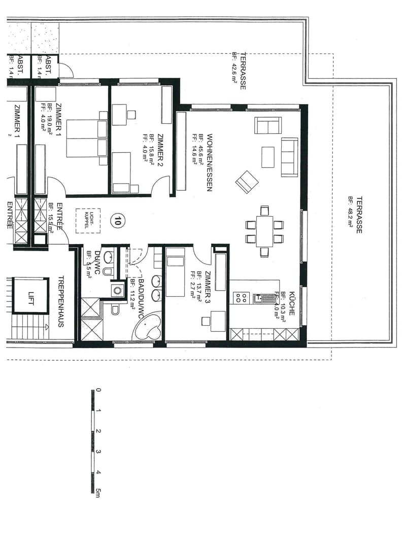 Traumhafte 4 1/2 Zimmer-Attika-Wohnung mit Lift, Terrassen und Aussicht (21)