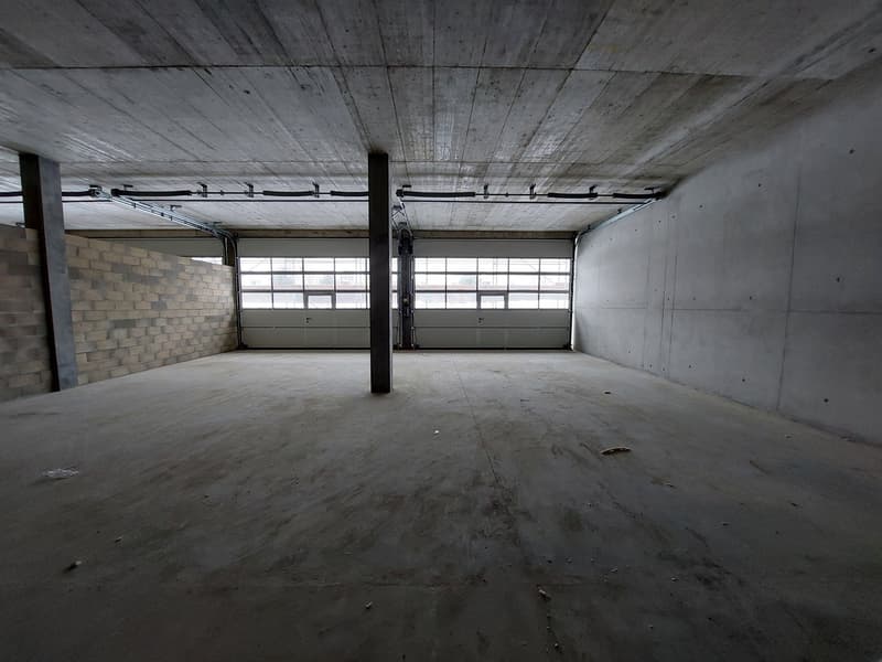 Atelier/dépôt neuf dès 260 m2 - Bail flexible - Proche autoroute (2)