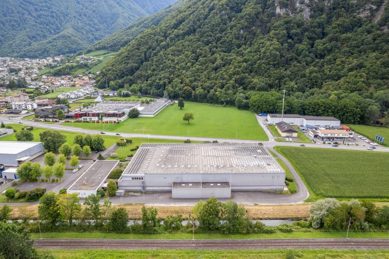 430 m2 - Dépôt/Stockage -  Entrée du Valais (4)