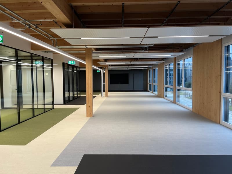 Bureau équipé  plug and play neuf  310m2 dans SPARK à Gland (12)
