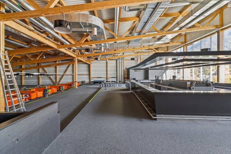Surface 1867 m2 - Hauteur 4m - Modulable - Proche commodité (4)
