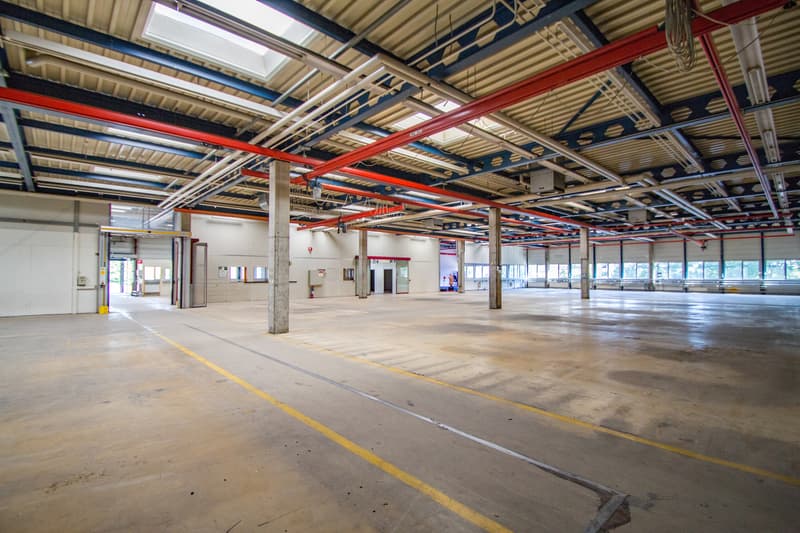 Viel Raum, clever gelöst - 635 m² Gewerbefläche (4)