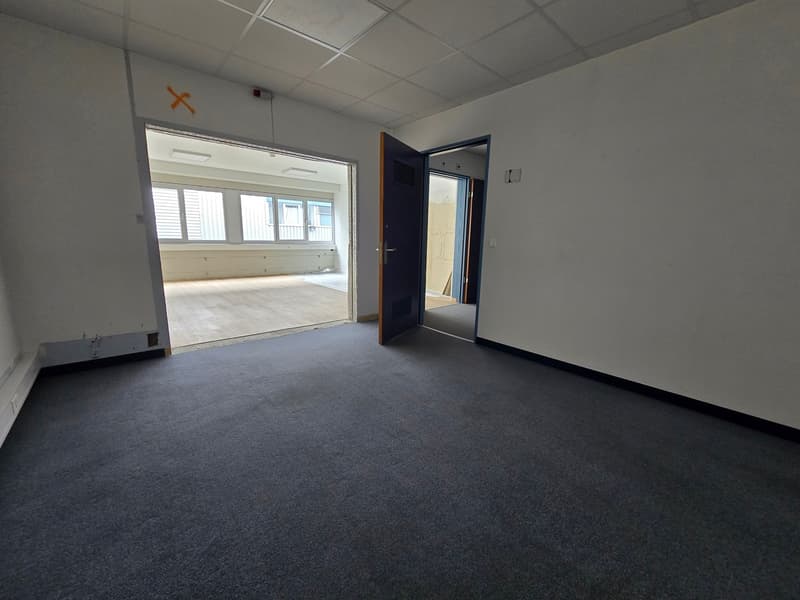 Bureau de 218m2 - Proximité autoroute/gare - Yverdon-les-Bains (4)