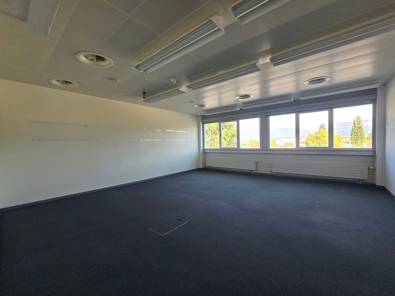 Bureau de 276m2 - Proximité autoroute/gare - Yverdon-les-Bains (4)
