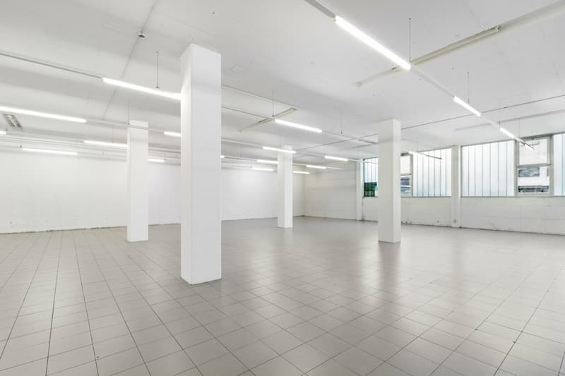 369m2 Warehouse Space in Ideal Location near A14 (11)