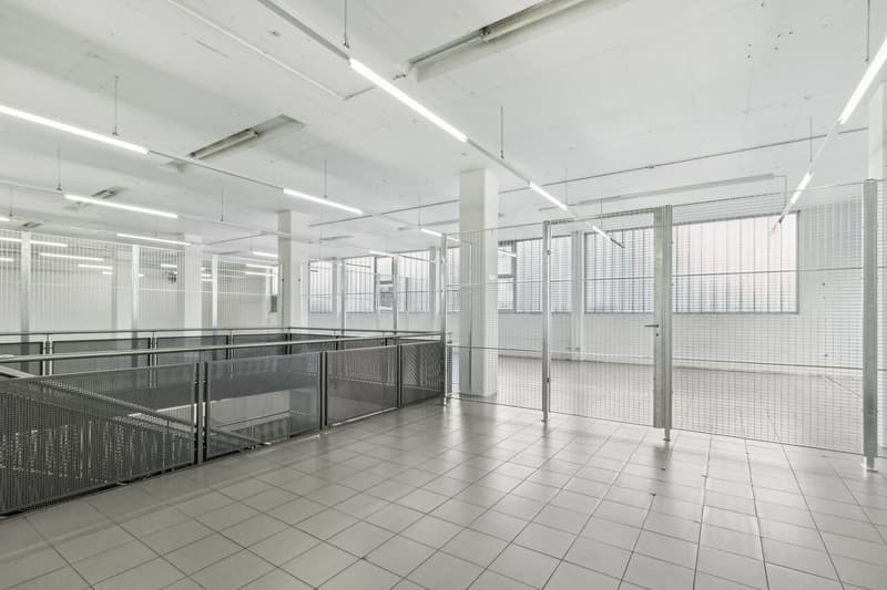 262m2 Warehouse Space at Ideal Location near A14 (1)
