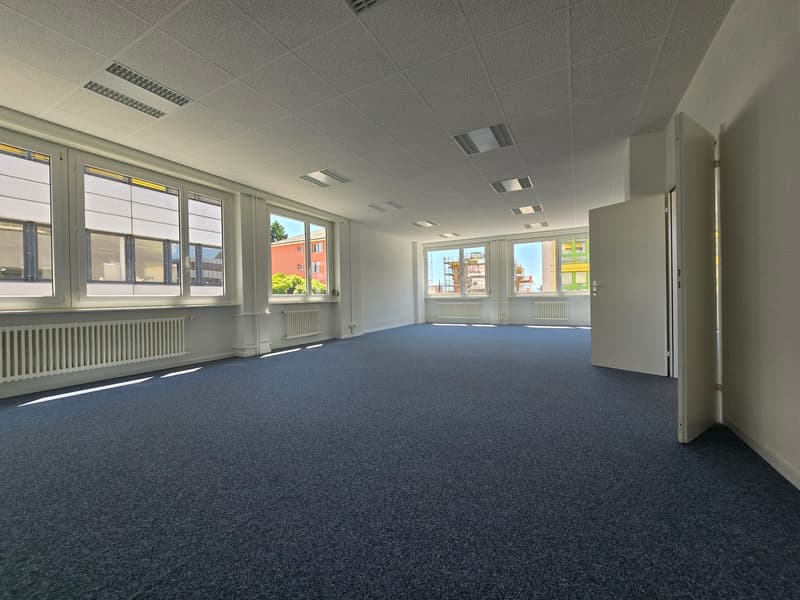 Bureau au 1er étage - 237m2 (5)