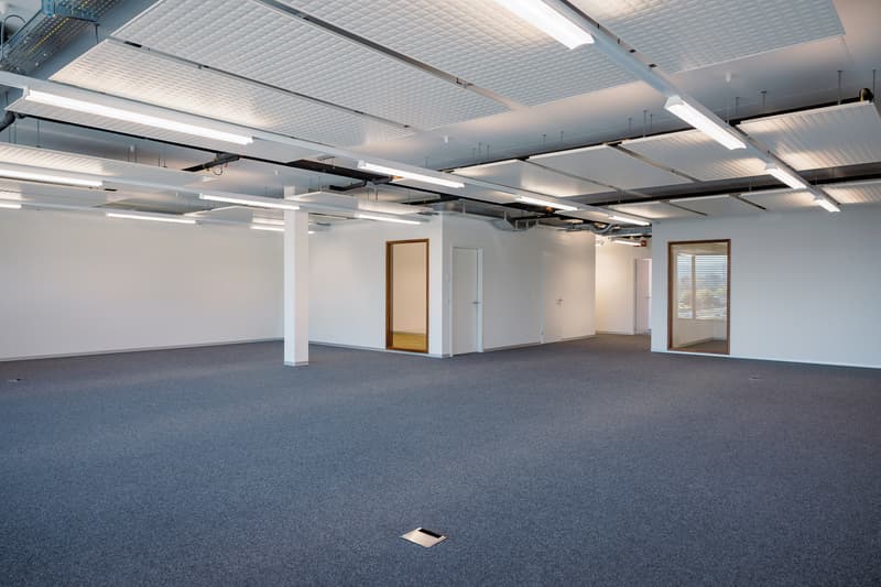 Bon emplacement - Bureau de 189 m² à louer - Bail flexible (2)