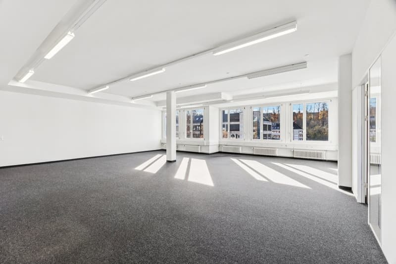 Votre nouvel espace de bureau à Kloten - central, pratique et polyvalent (8)