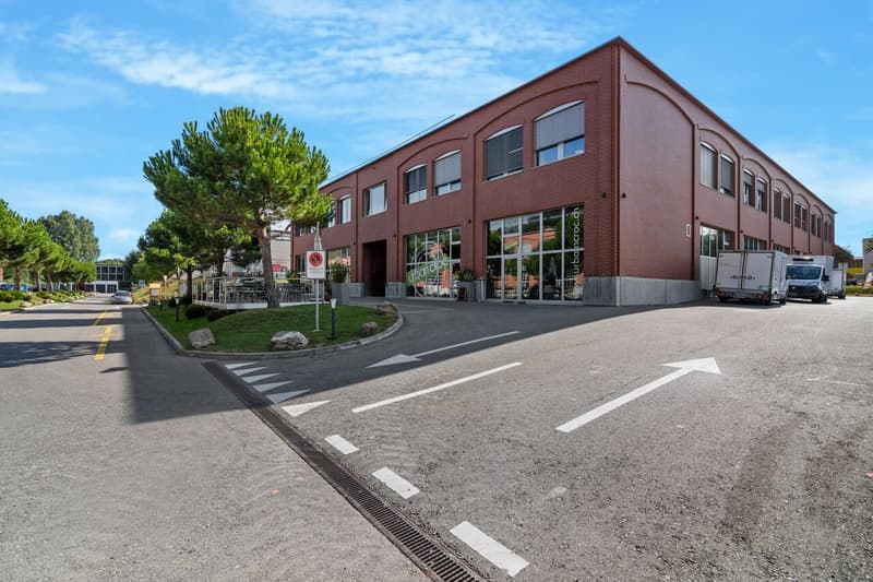 Atelier/dépôt 230m2 à Puidoux - Proche autoroute (6)