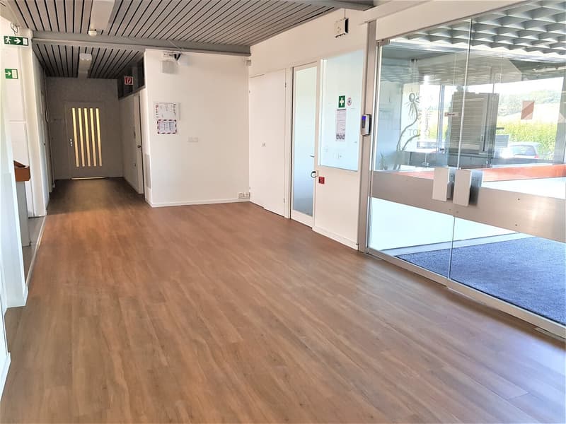 Surface de bureau de 19 m2 - bail flexible - très bien desservi (5)