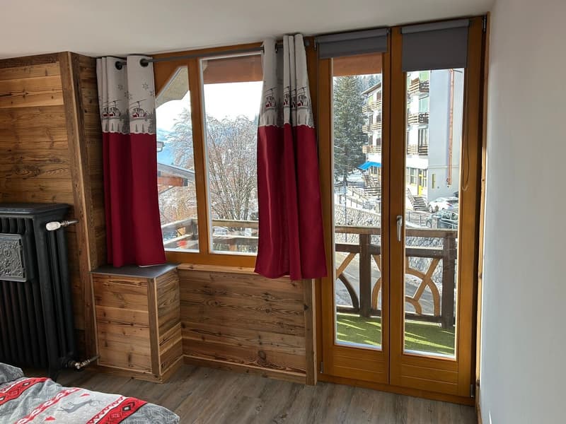 Appartement meublé de 3.5 pièces avec balcons - 90m2 (8)