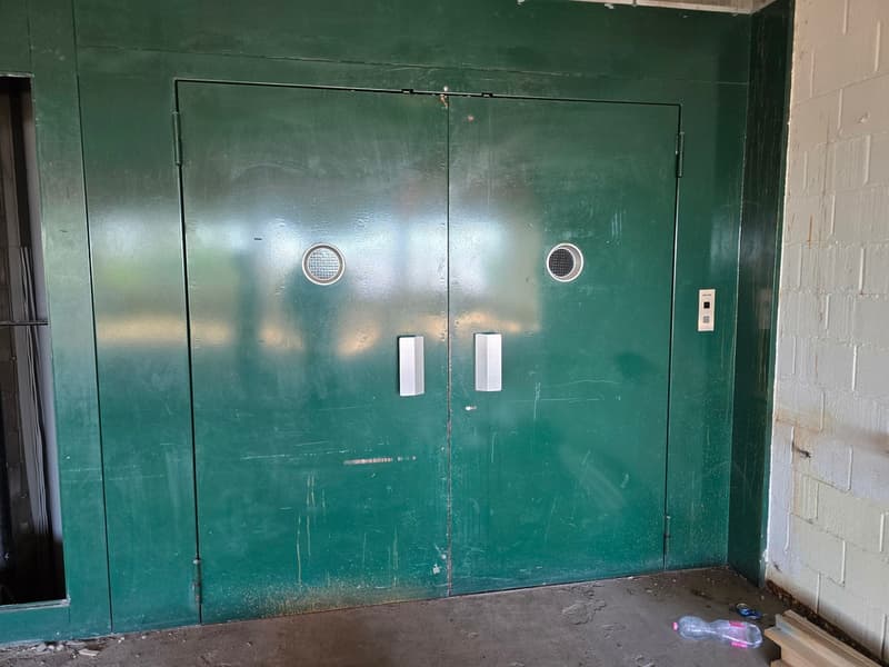 Atelier dès 500 m² à louer - 1er étage - Dépôt / atelier (4)