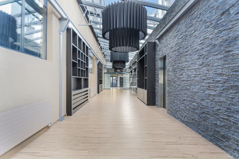 Bureau/atelier 72 m2 - Proche autoroute et transport (3)