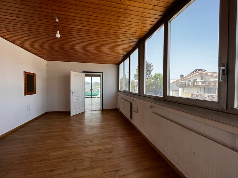 Atelier de 285m2 à louer - Forel - Localisation centrale (3)
