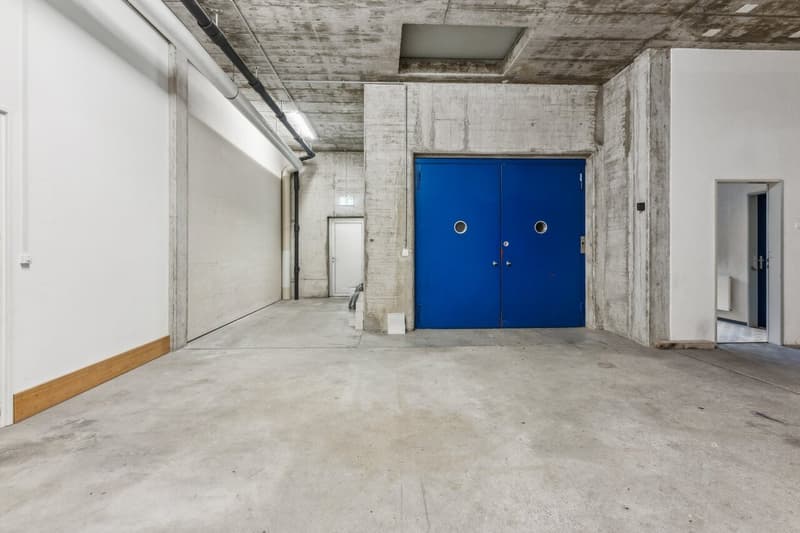 Grosszügige Lager- und Atelierfläche im Industriequartier Oberfeld (4)