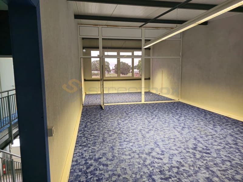Opportunité unique, double box à louer de suite - 230m2 (4)