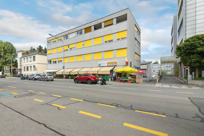 Surface commerciale/bureau - 25m2 (1)