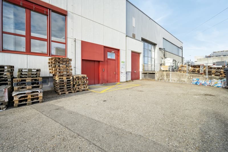 Gewerbehalle ideal für Produktion und Lagerung (9)