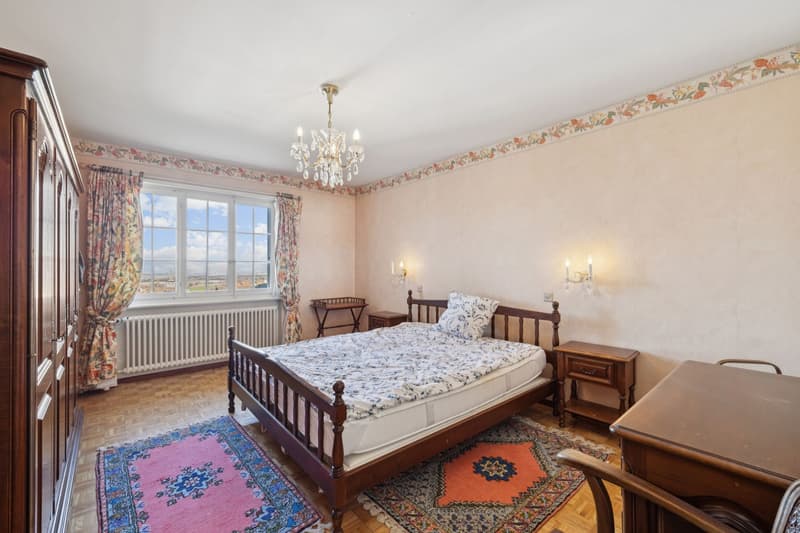 Belle propriété individuelle de 9.5 pièces ! (5)