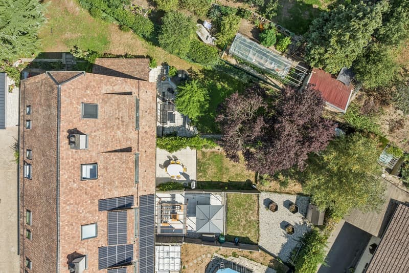 Chaleureuse villa familiale de 5,5 pièces avec jardin (11)