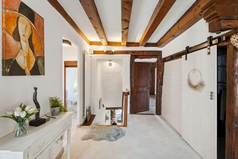 Maison villageoise de caractère située face au lac de Neuchâtel ! (7)