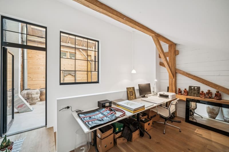 Propriété d'exception de deux logements avec vue panoramique ! (12)
