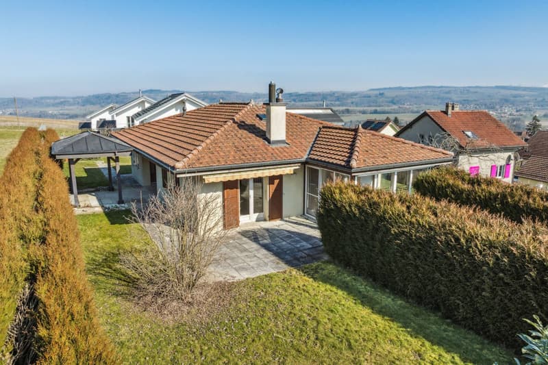 Villa individuelle de plain-pied avec beau potentiel de surélévation ! (2)