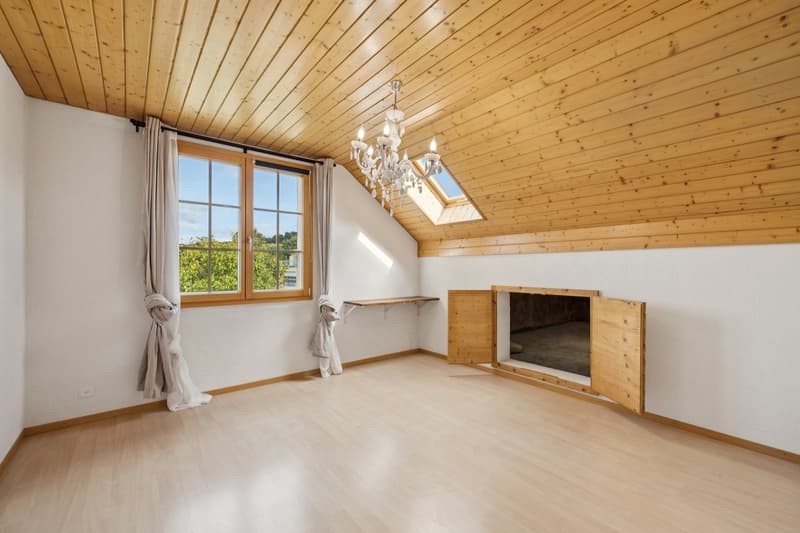 Maison individuelle de 5.5 pièces avec grand sous-sol et une parcelle (10)