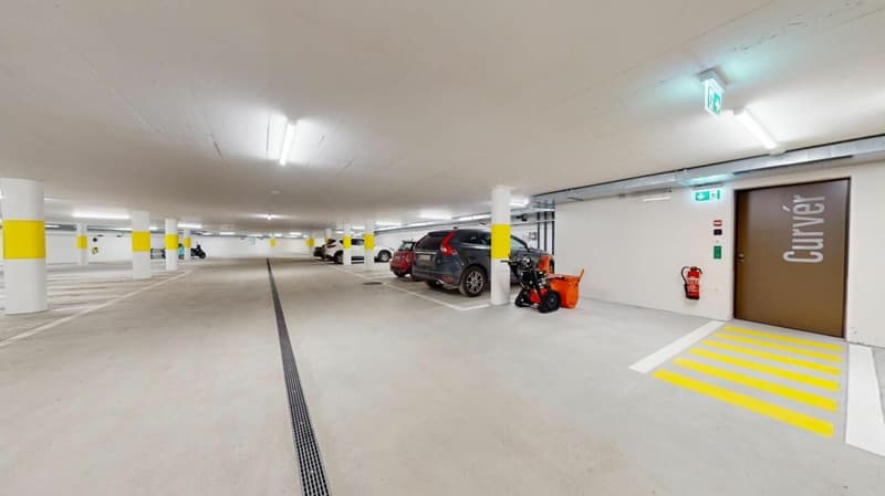 Nouvelles places de parking en sous-sol dans le centre du village (3)