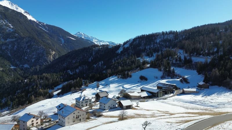 Immeuble d'appartements avec 3 logements (16)