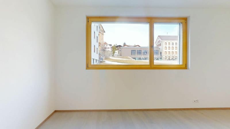 Moderne attraktive 3.5-Zimmer Zweitwohnung an ruhiger Wohnlage (13)