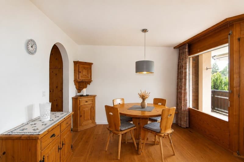Charmante 3-Zimmerwohnung am Sonnenhang von Lenzerheide (5)