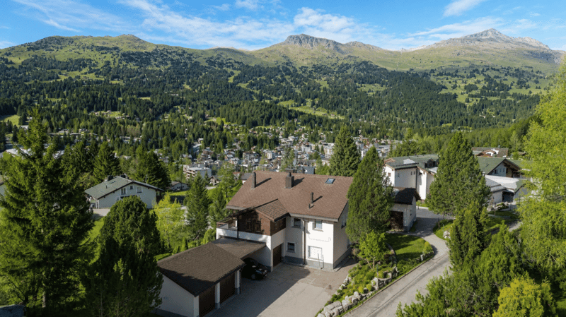 Charmante 3-Zimmerwohnung am Sonnenhang von Lenzerheide (12)