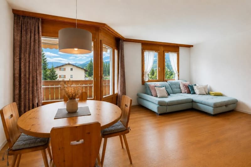 Charmante 3-Zimmerwohnung am Sonnenhang von Lenzerheide (1)